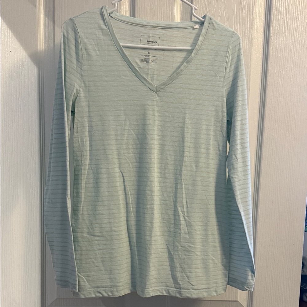 Sonoma Women's Soft Mint Green Striped V-Neck Long Sleeve Tee Size Small
